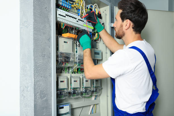 Best Electrical Contractors for Businesses  in Petal, MS